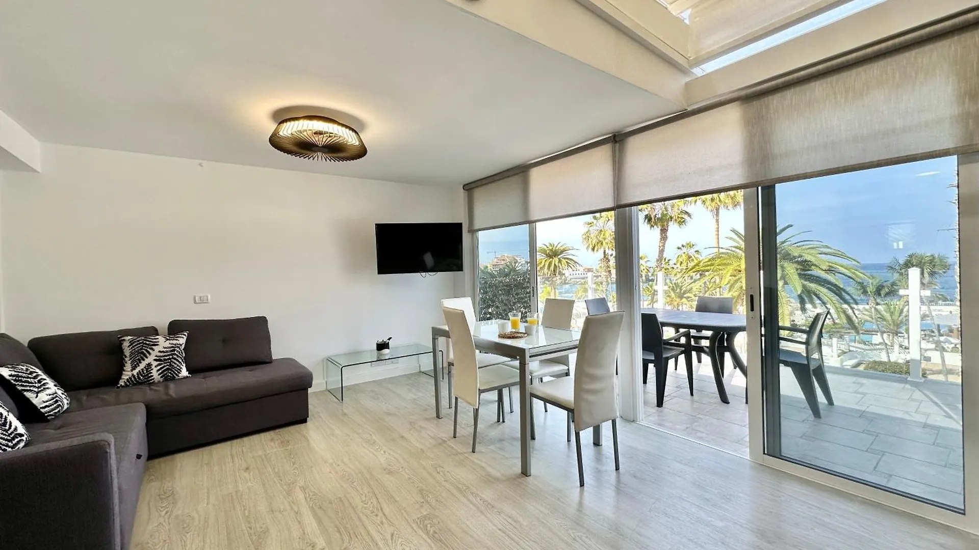 Apartamento Oasis Club Attic Puerto de la Cruz  0*, Puerto de la Cruz (Tenerife) España