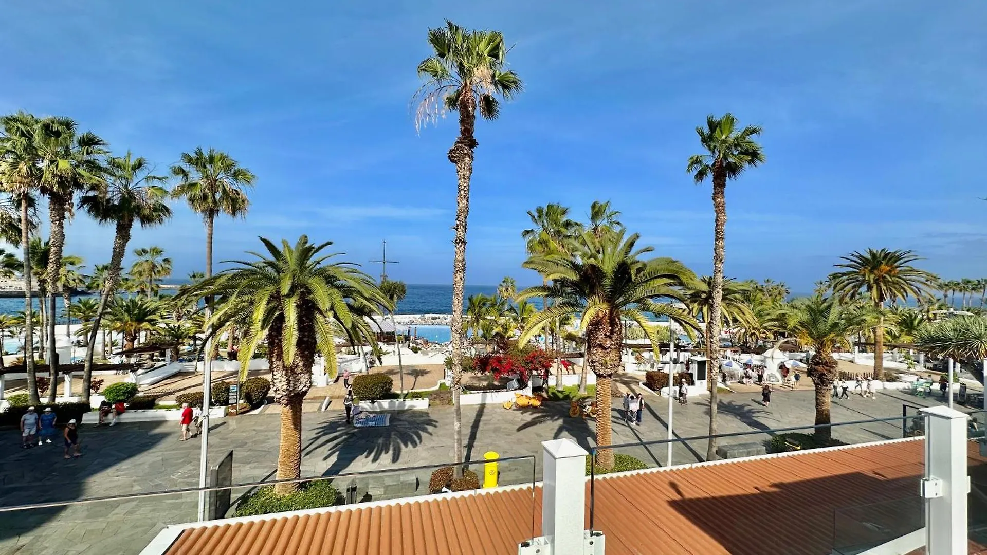 Oasis Club Attic Apartment Puerto de la Cruz  Spain